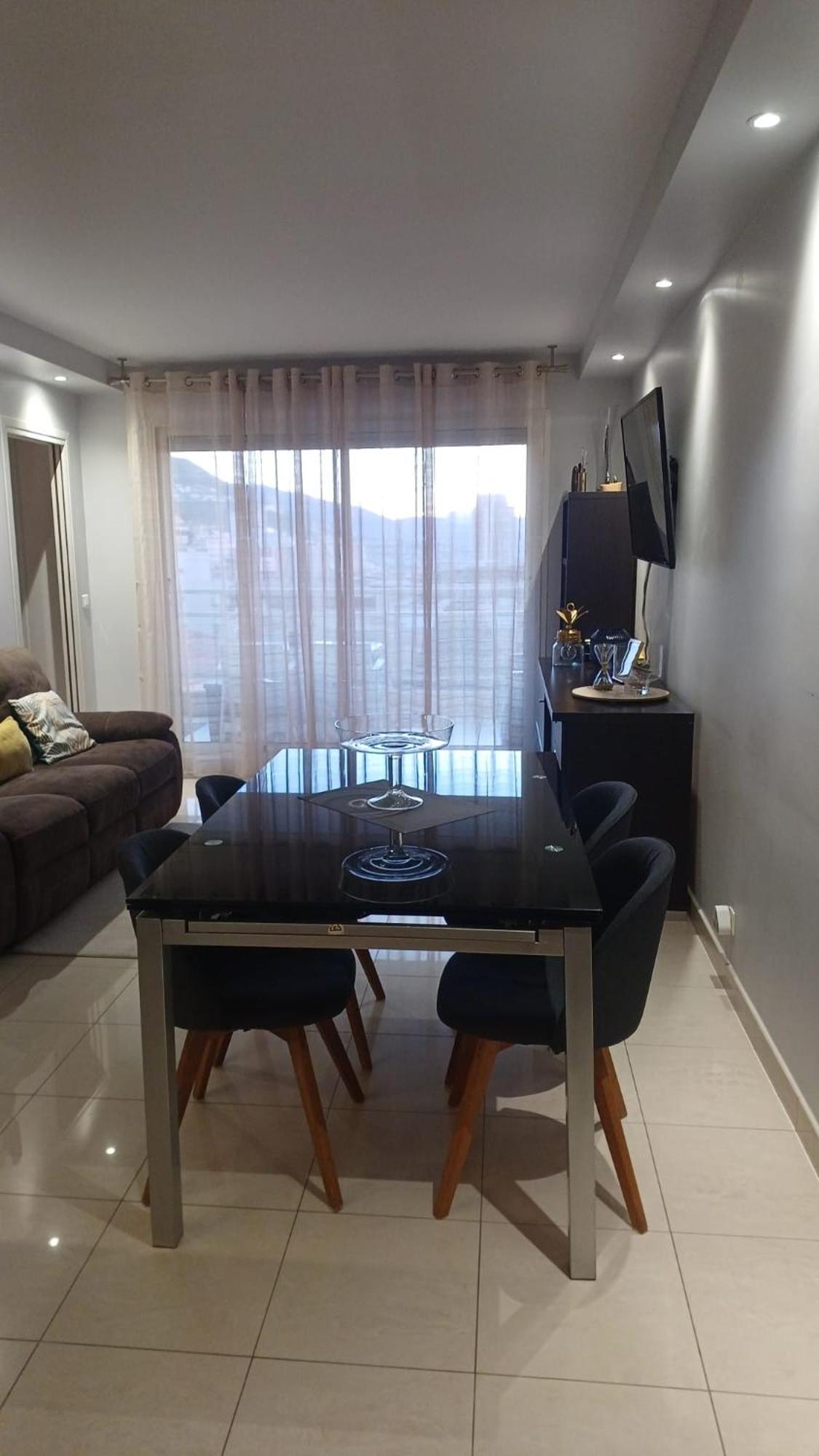 Beau Appartement Avec Garage Ferme ボーソレイユ エクステリア 写真